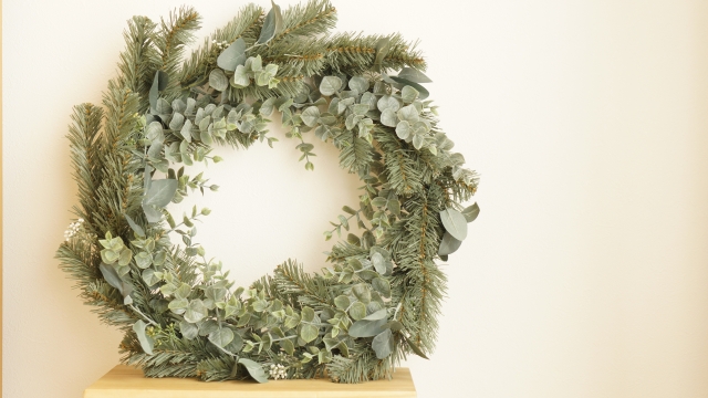 クリスマスリースの選び方 Christmas Wreathの飾り方 ポムログ